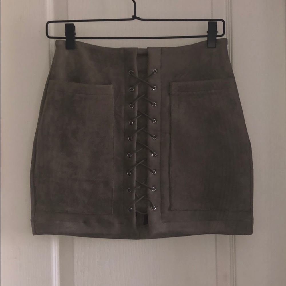NEVER BEFORE WORN Lace-Up Skirt